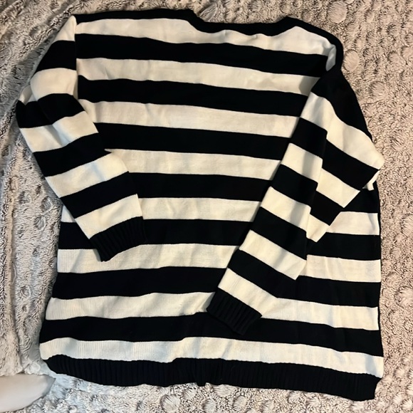 United States Sweaters, Gingerbread Christmas sweater, Women’s 3X - Picture 3 of 6